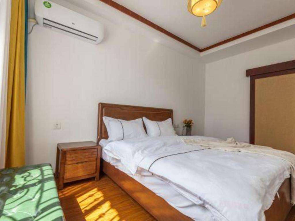 Dali Four Seasons Hostel Екстер'єр фото