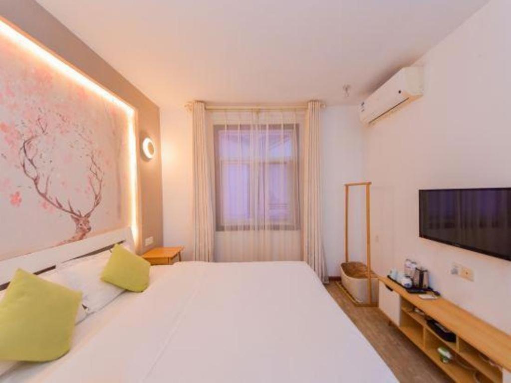 Dali Four Seasons Hostel Екстер'єр фото