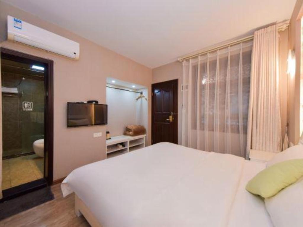 Dali Four Seasons Hostel Екстер'єр фото