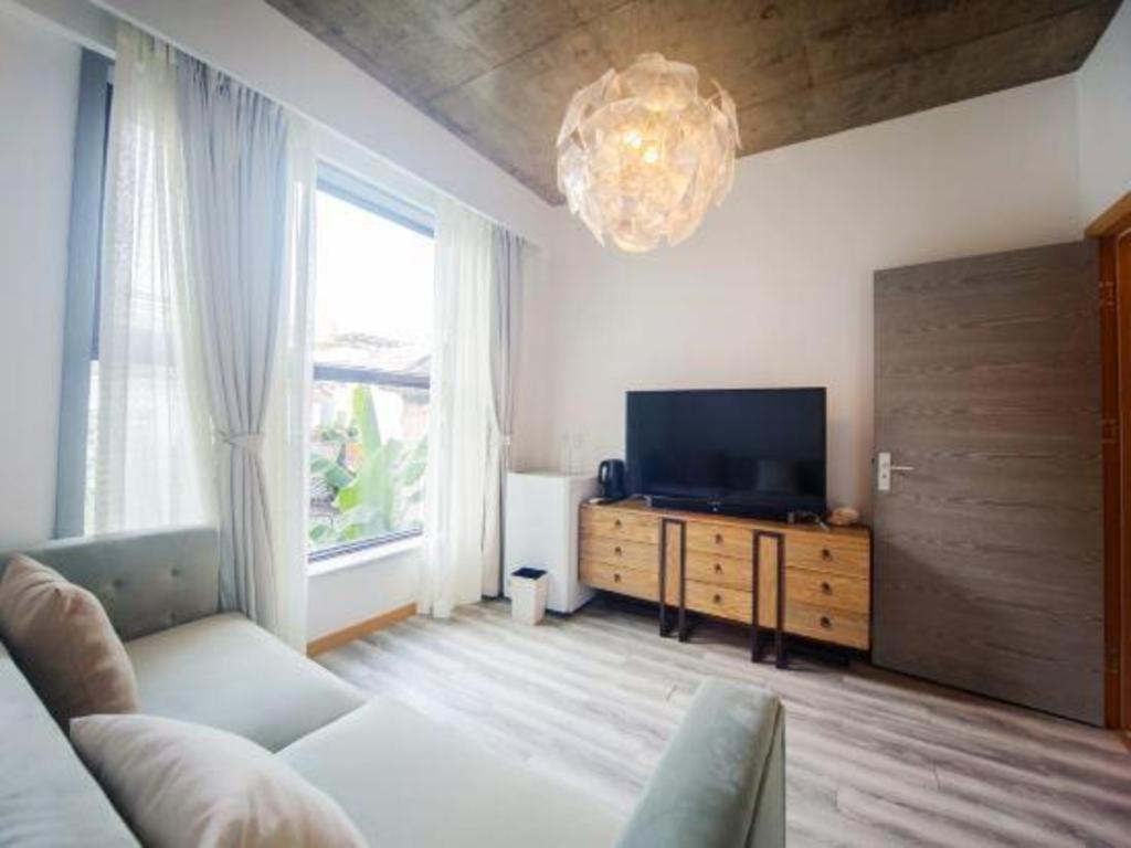 Dali Four Seasons Hostel Екстер'єр фото